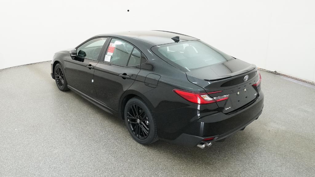 2026 Toyota Camry SE 4dr Car Slide 6