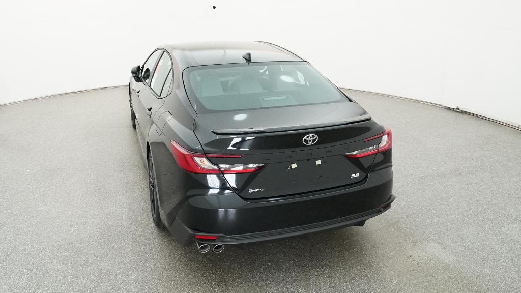 2026 Toyota Camry SE 4dr Car Slide 7