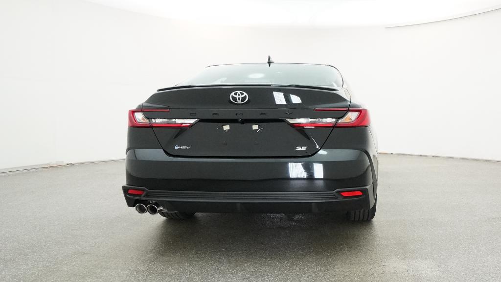 2026 Toyota Camry SE 4dr Car Slide 24