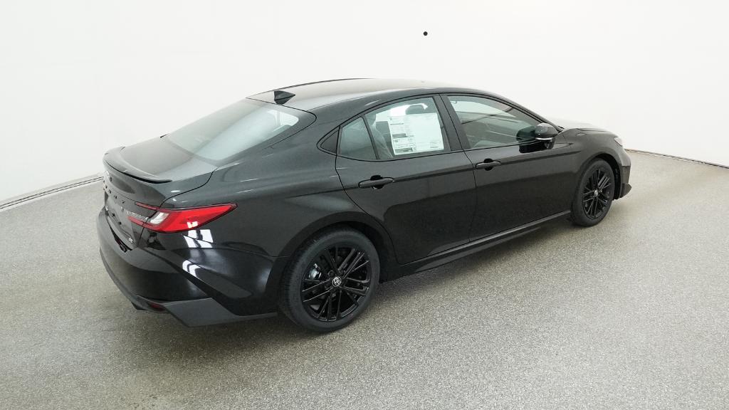 2026 Toyota Camry SE 4dr Car Slide 10