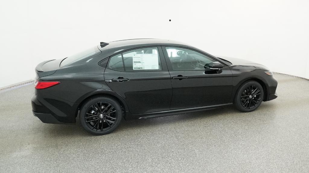 2026 Toyota Camry SE 4dr Car Slide 11