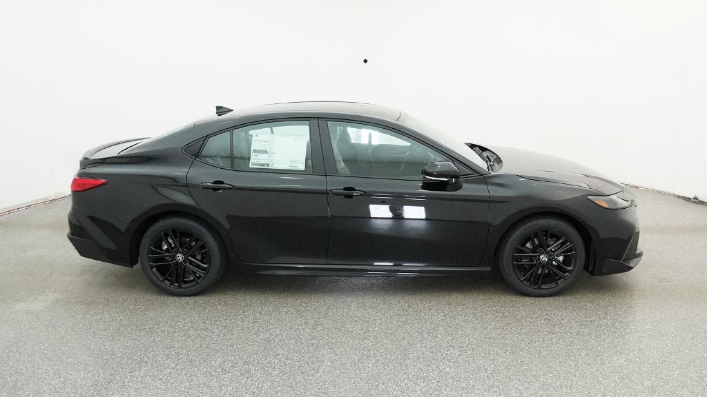 2026 Toyota Camry SE 4dr Car Slide 12