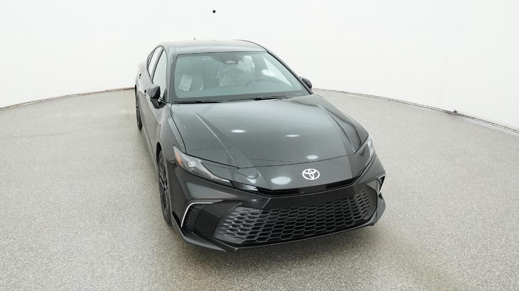 2026 Toyota Camry SE 4dr Car Slide 15