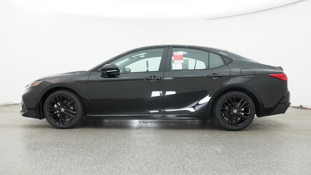 2026 Toyota Camry SE 4dr Car Slide 20