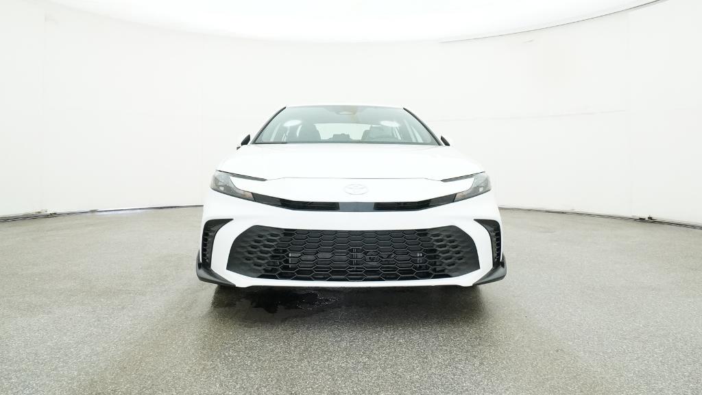 2026 Toyota Camry SE photo 3