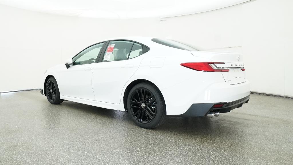 2026 Toyota Camry SE photo 14