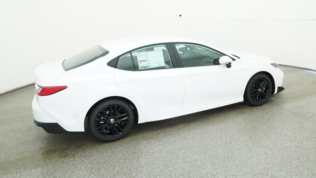 2026 Toyota Camry SE photo 24