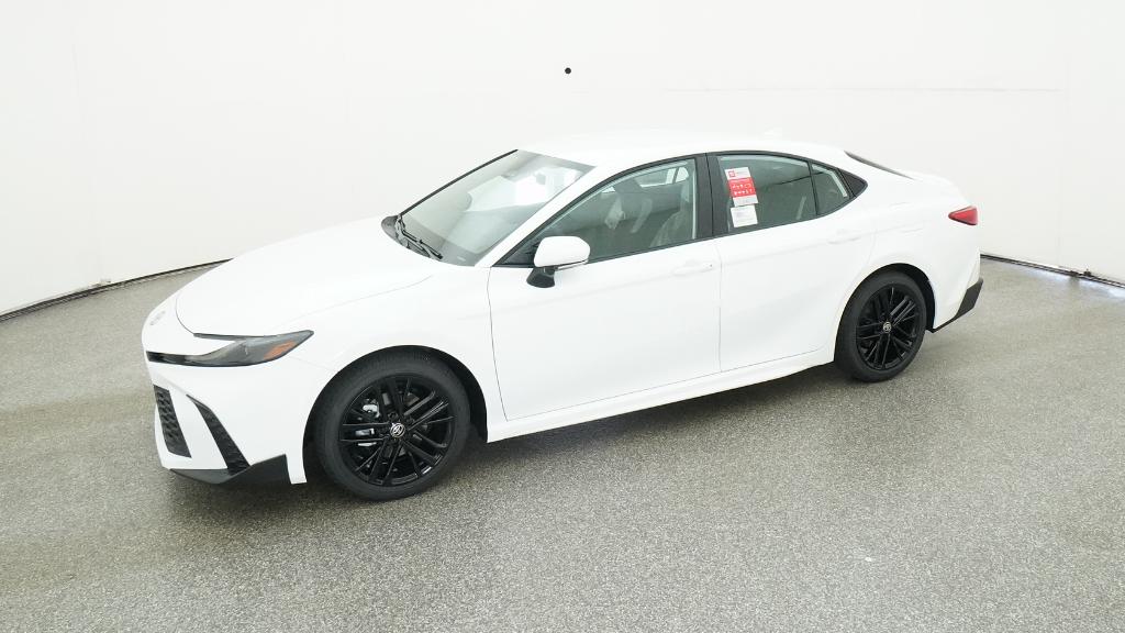 2026 Toyota Camry SE photo 7