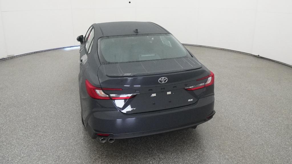 2026 Toyota Camry SE photo 14