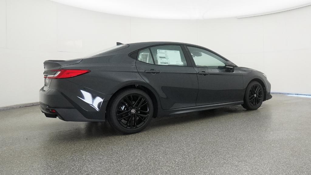 2026 Toyota Camry SE photo 19