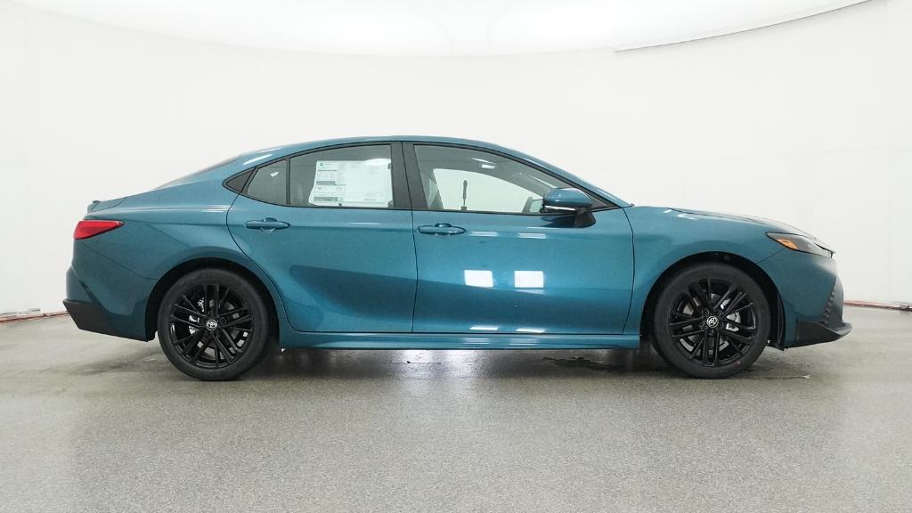 New 2026 Ocean Gem Toyota  SE image 4