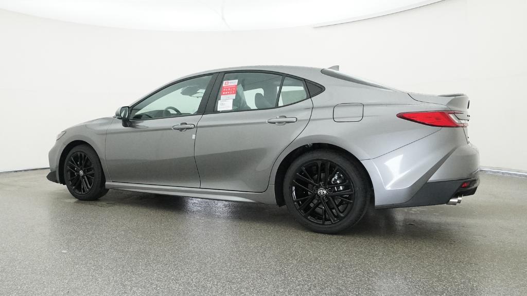 2026 Toyota Camry SE photo 10