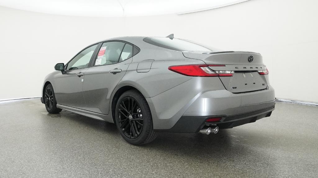 2026 Toyota Camry SE photo 12