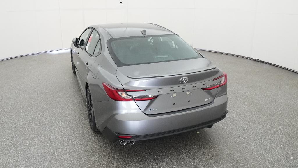 2026 Toyota Camry SE photo 4