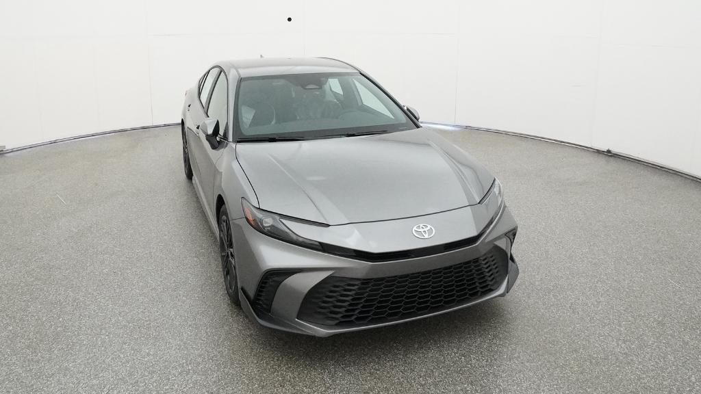 2026 Toyota Camry SE photo 6