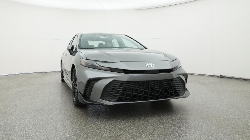 2026 Toyota Camry SE photo 9