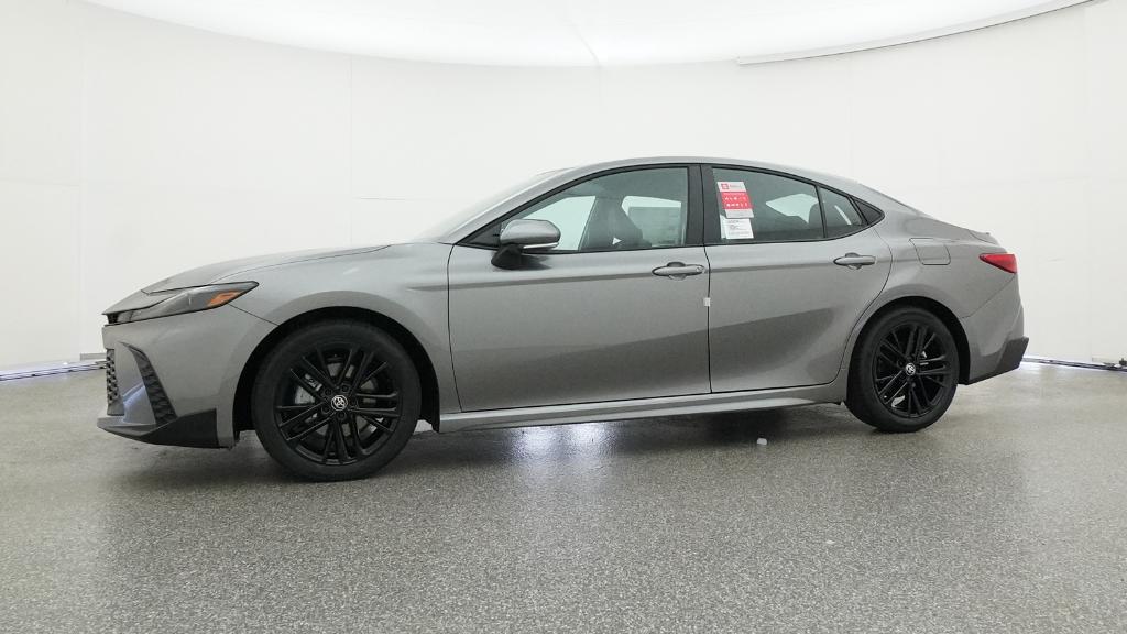 2026 Toyota Camry SE photo 14