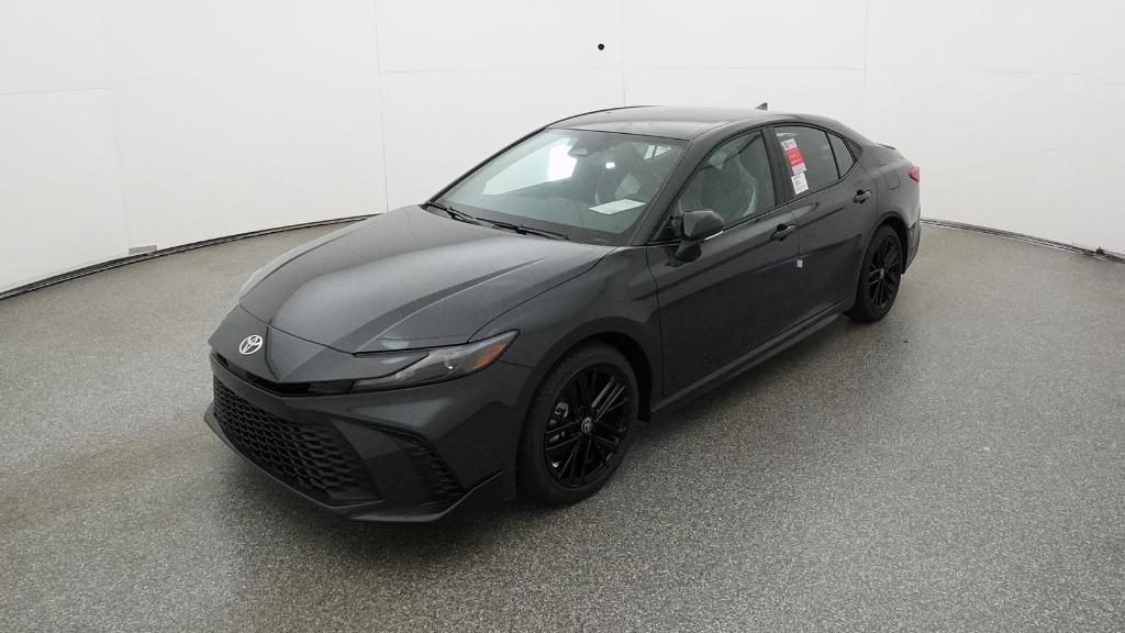 2026 Toyota Camry SE's photo