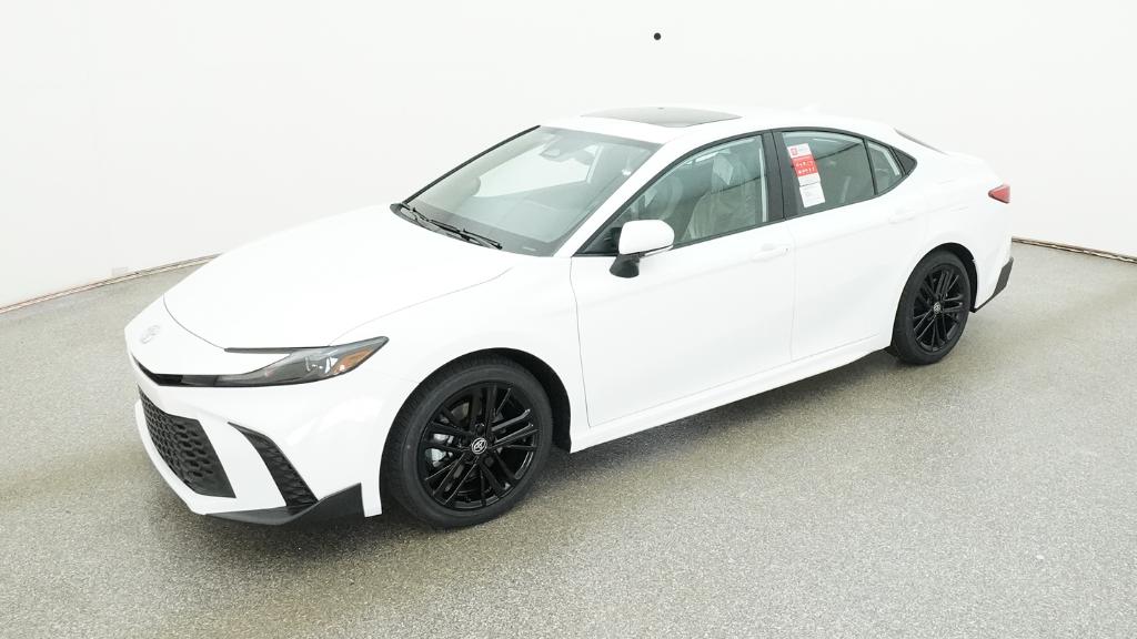 2026 Toyota Camry SE Hybrid's photo