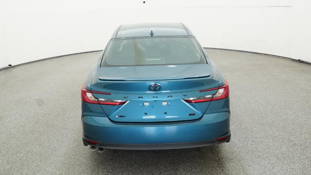 2026 Toyota Camry SE photo 13