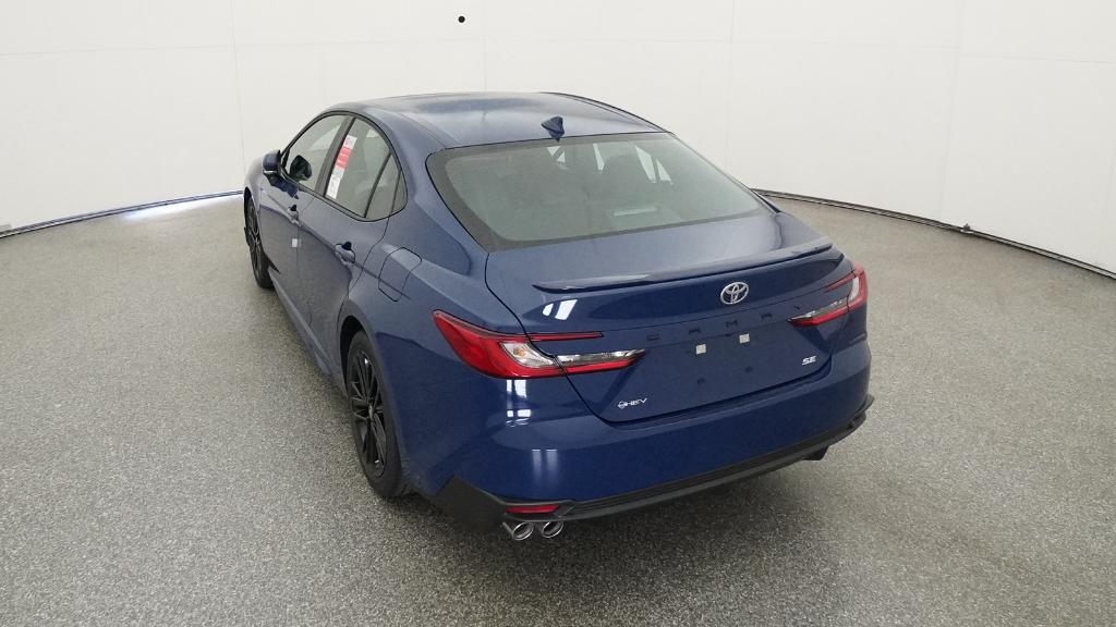 2026 Toyota Camry SE photo 16