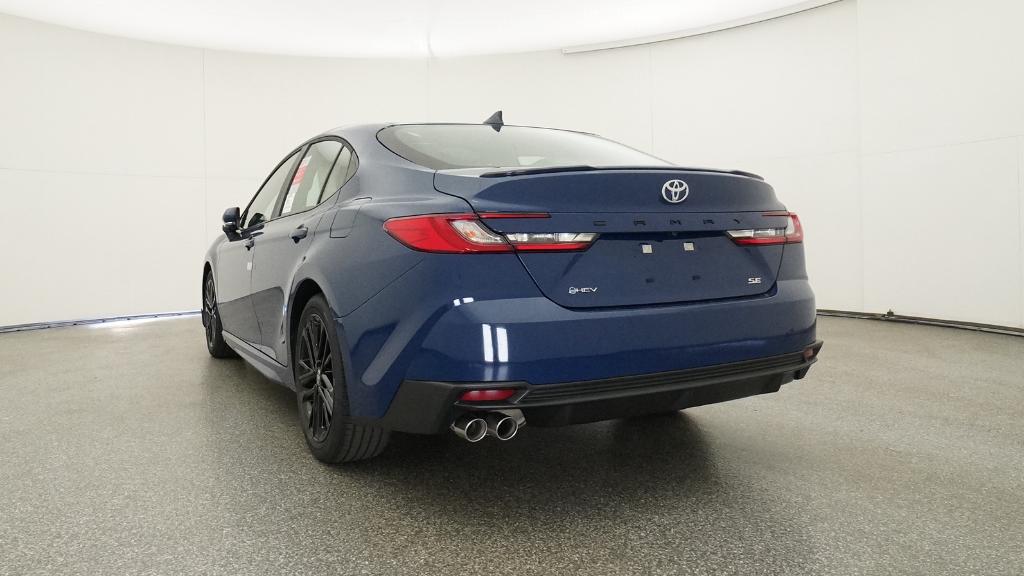 2026 Toyota Camry SE photo 15