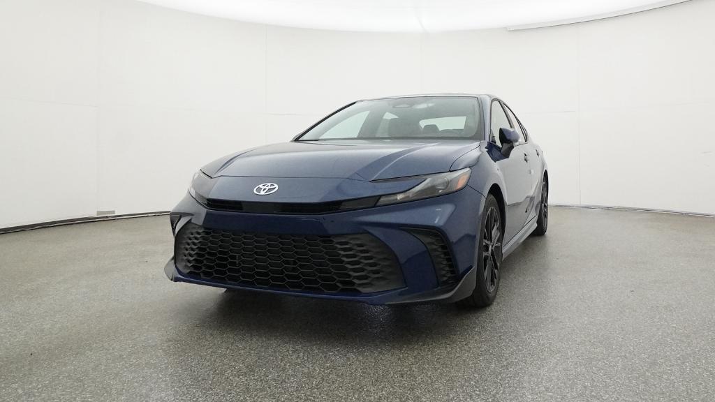 2026 Toyota Camry SE photo 4