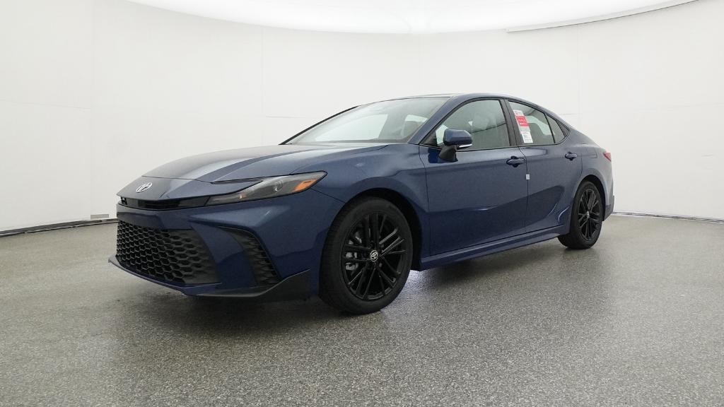 2026 Toyota Camry SE photo 6