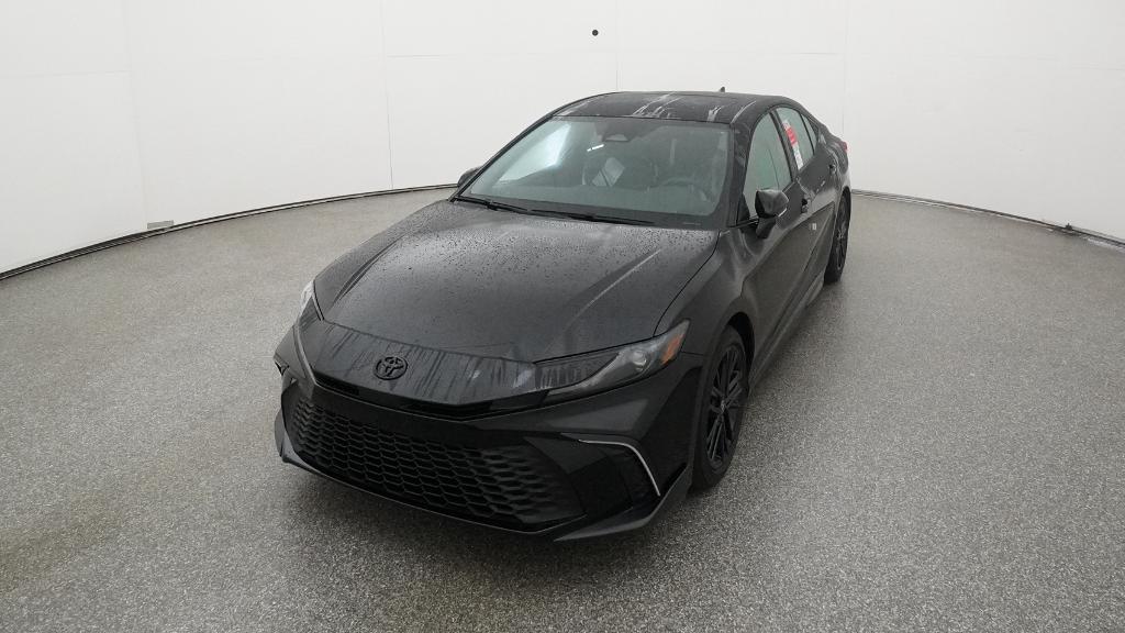 2026 Toyota Camry SE photo 4