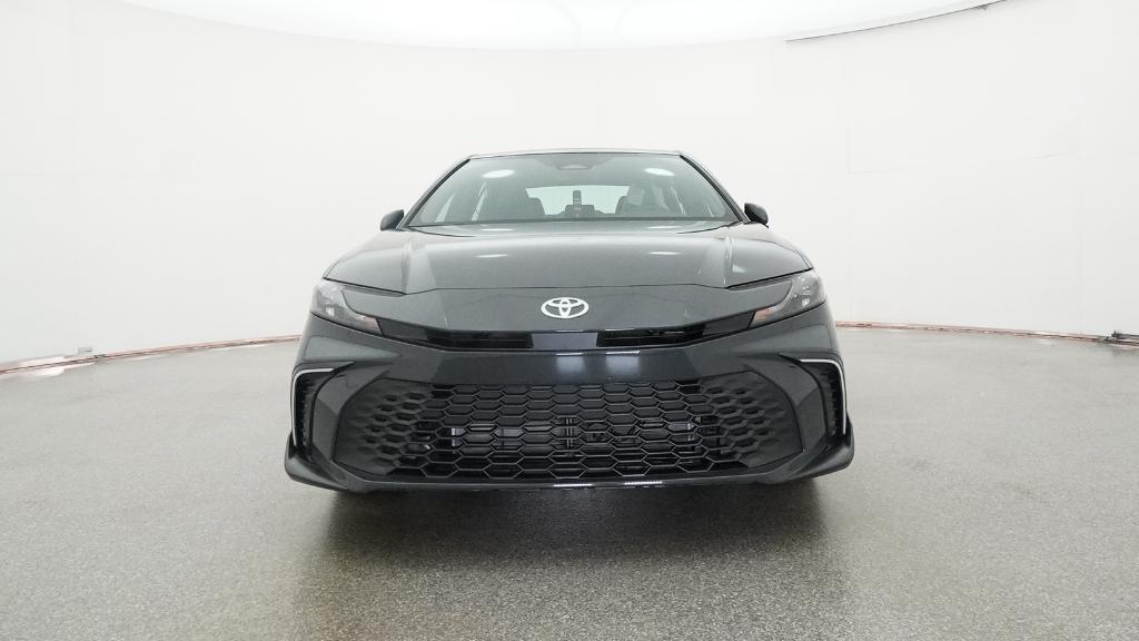 2026 Toyota Camry SE photo 2