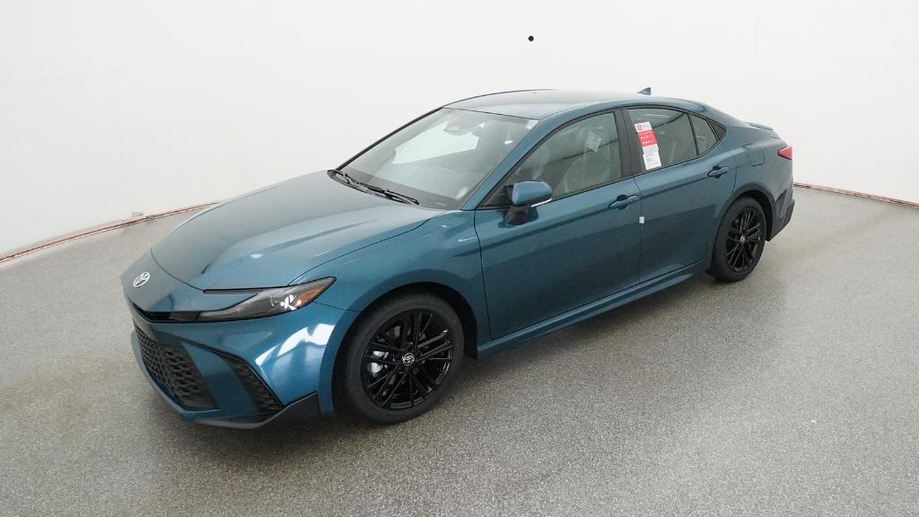 2026 Toyota Camry SE's photo