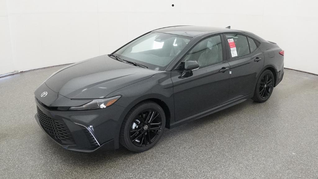 2026 Toyota Camry SE Hybrid's photo