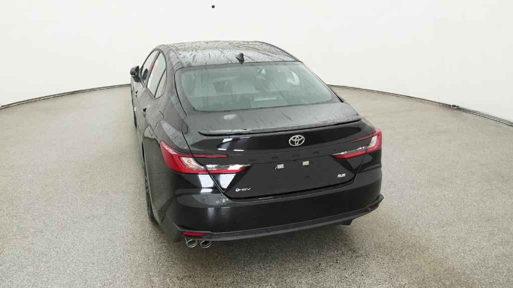 2026 Toyota Camry SE photo 16