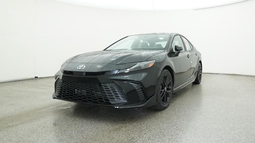 2026 Toyota Camry SE photo 4
