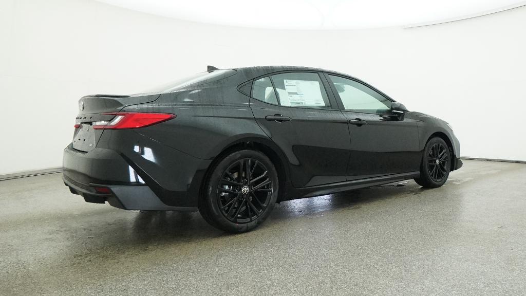 2026 Toyota Camry SE photo 21