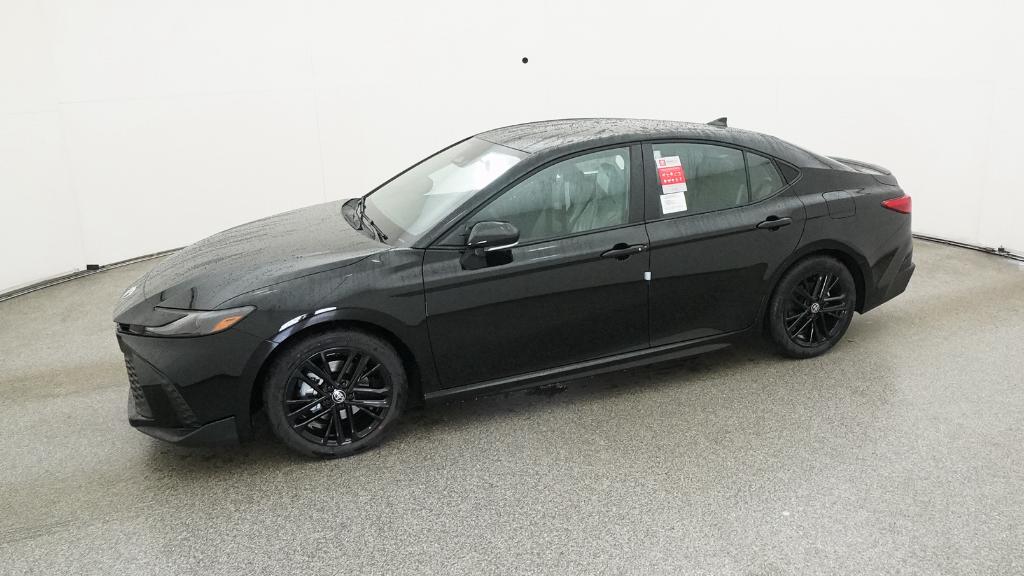 2026 Toyota Camry SE photo 7