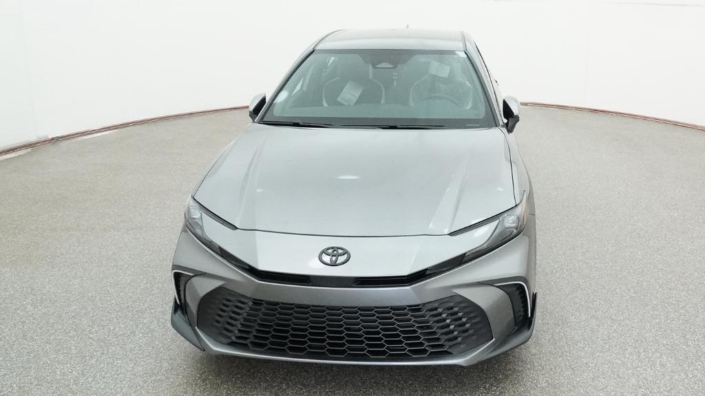 2026 Toyota Camry SE Hybrid's photo