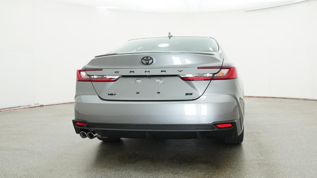 2026 Toyota Camry SE 4dr Car Slide 24