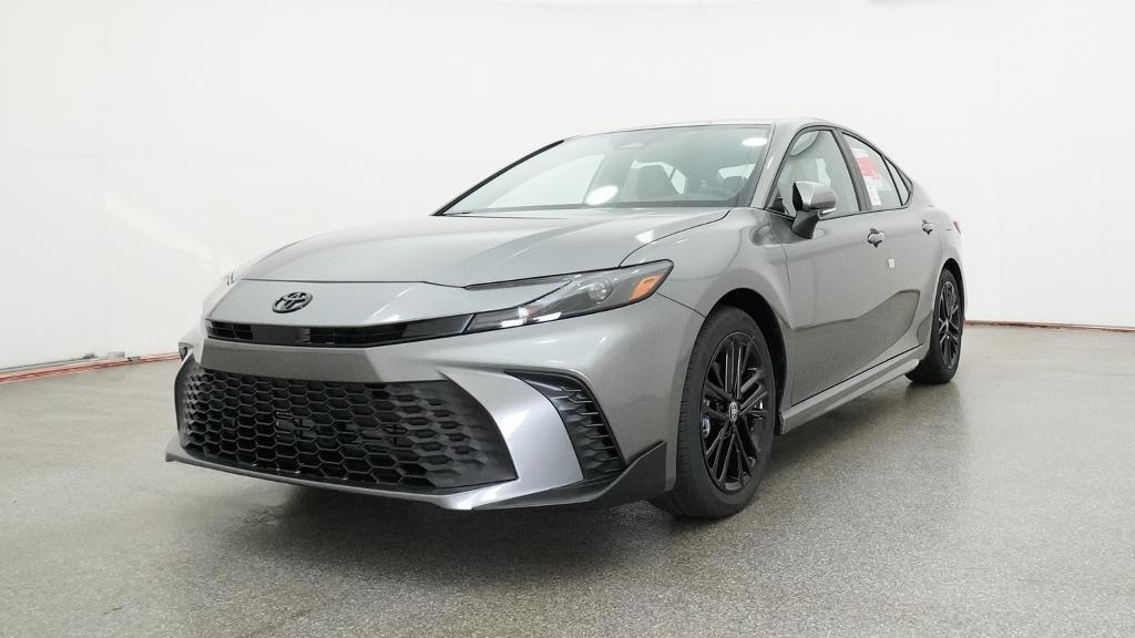 2026 Toyota Camry SE 4dr Car Slide 17