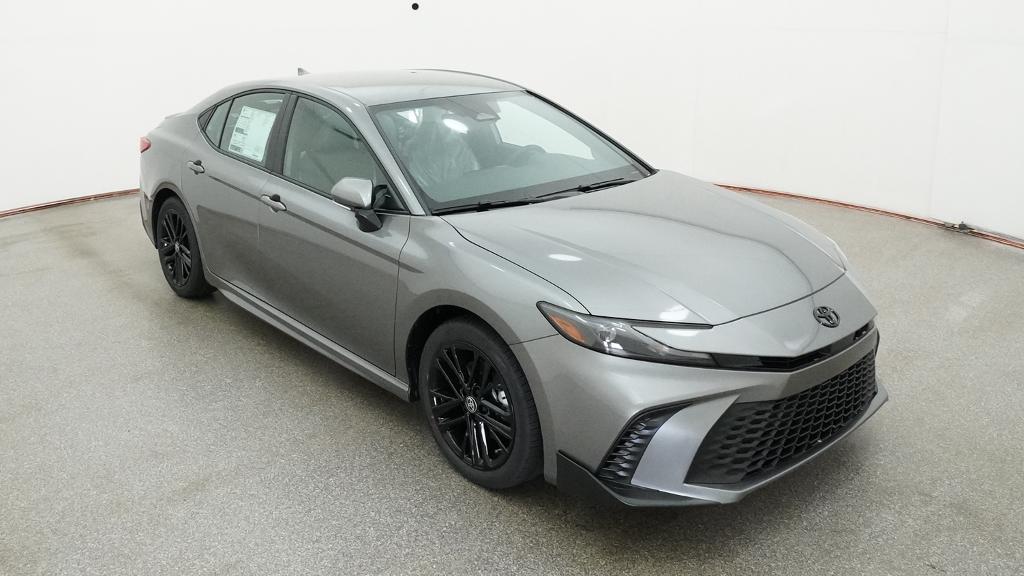 2026 Toyota Camry SE 4dr Car Slide 14