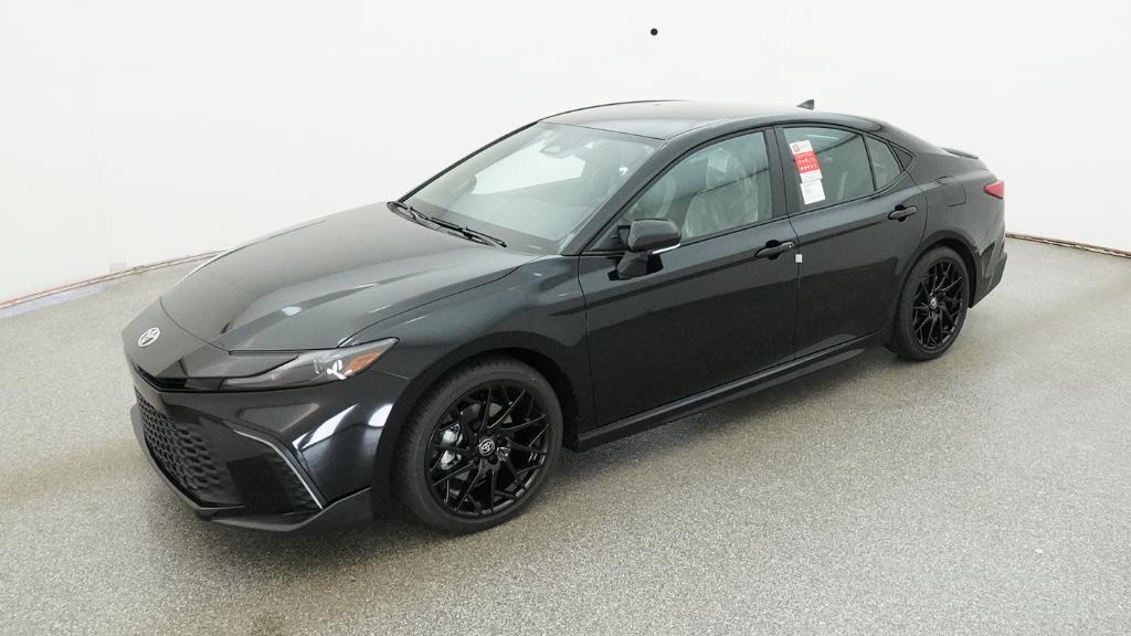 2026 Toyota Camry SE Hybrid's photo
