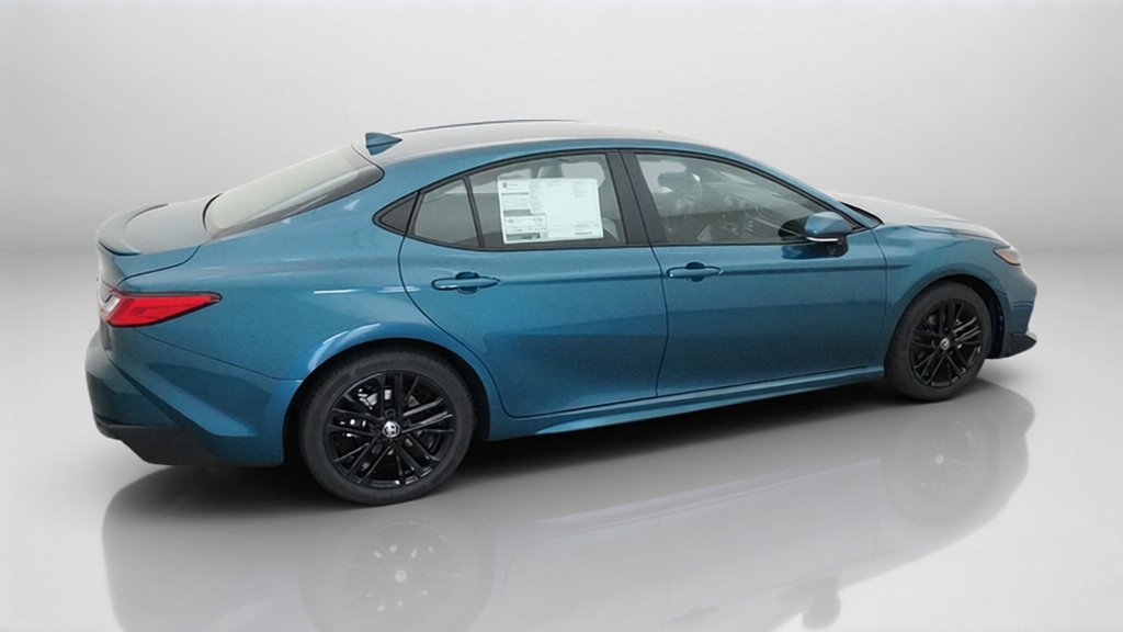 New 2026 Ocean Gem Toyota  SE image 8