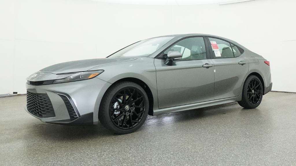 View vehicle photo 3