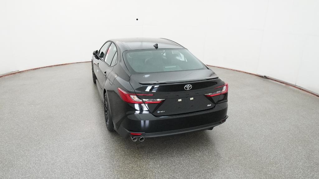 2026 Toyota Camry SE photo 3