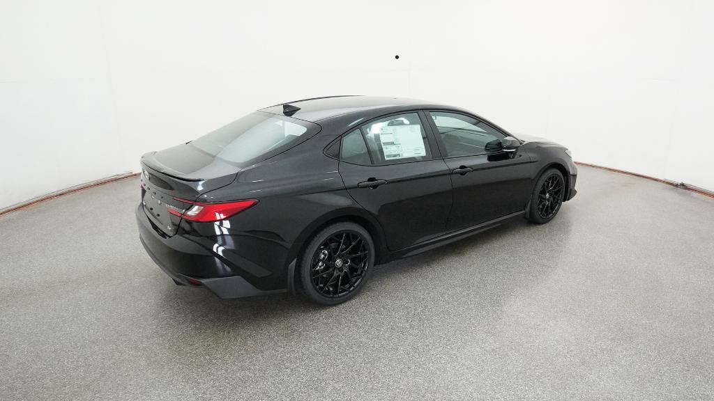 2026 Toyota Camry SE photo 2