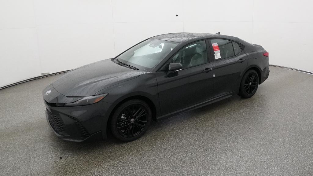 2026 Toyota Camry SE's photo