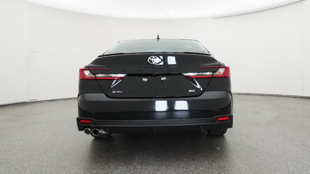 2026 Toyota Camry SE photo 17