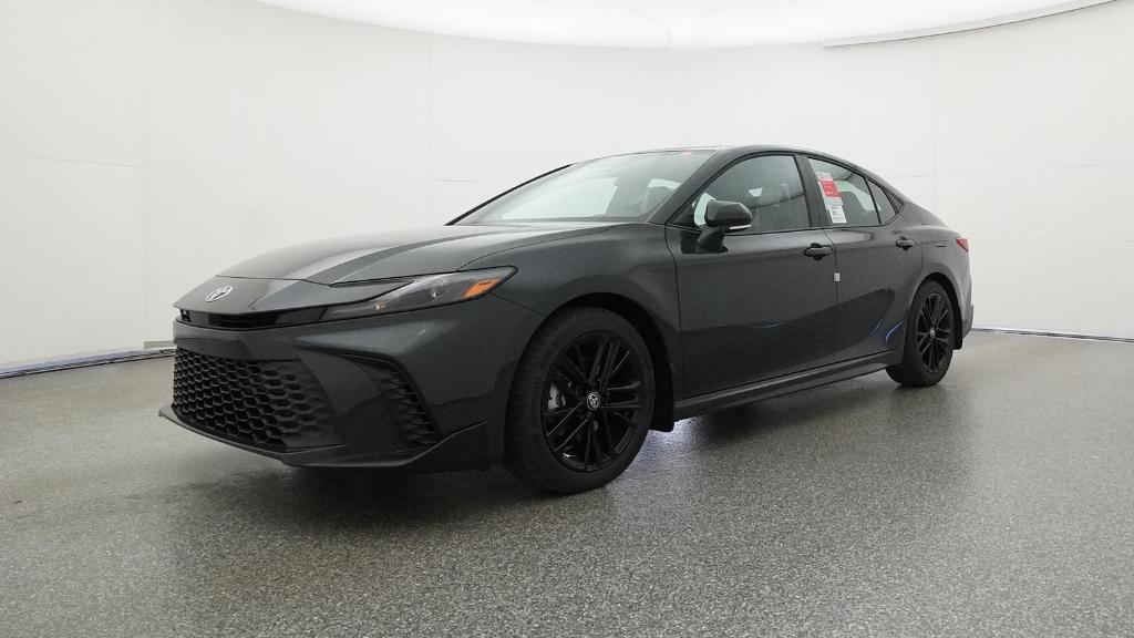 2026 Toyota Camry SE photo 4