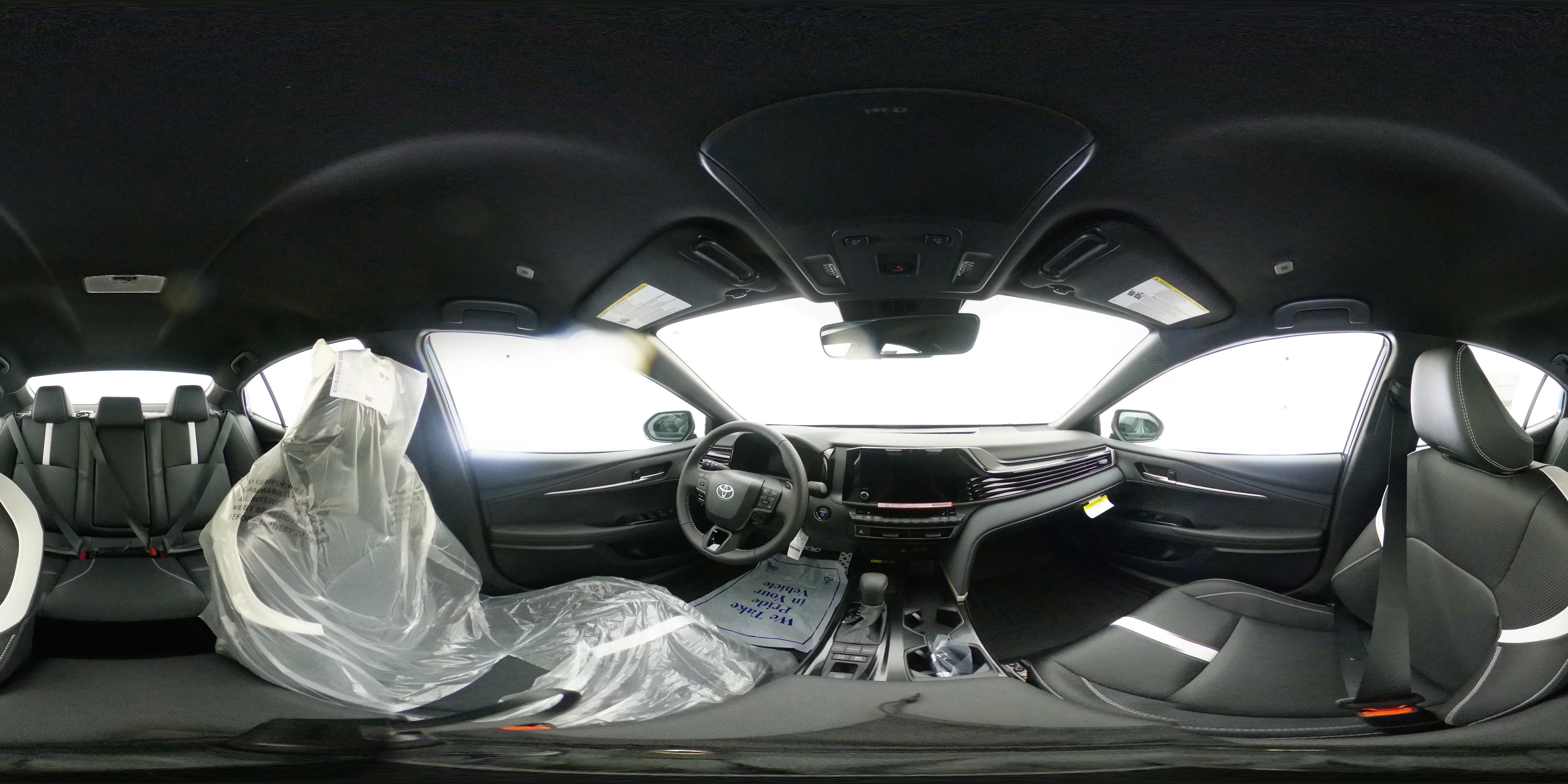 New 2026 Ocean Gem Toyota SE 360 Panorama 1