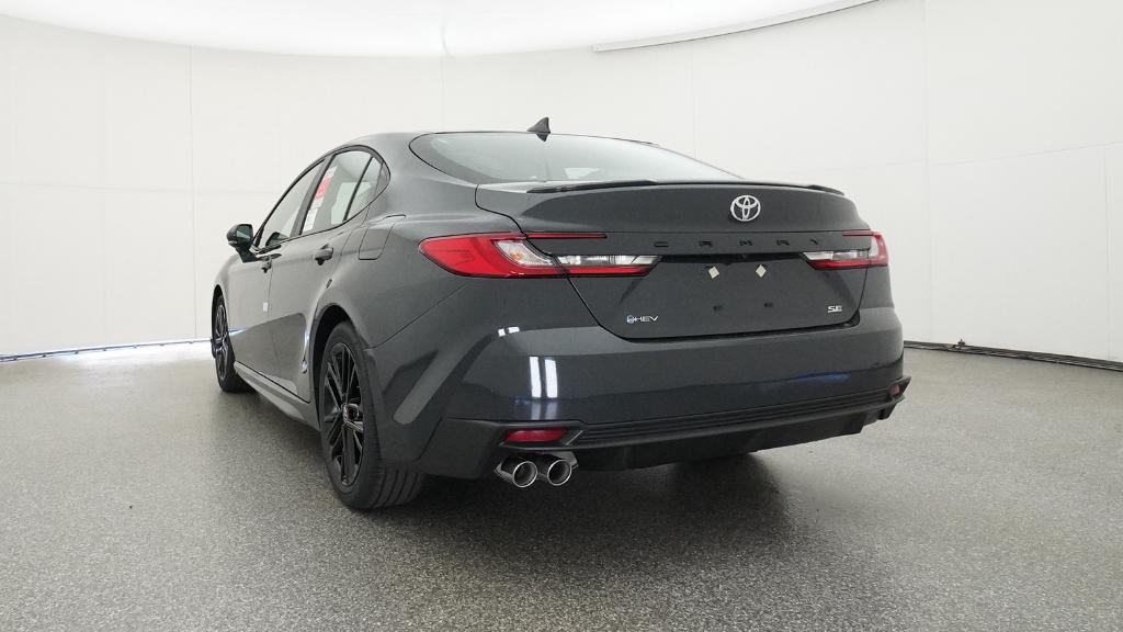 2026 Toyota Camry SE photo 15